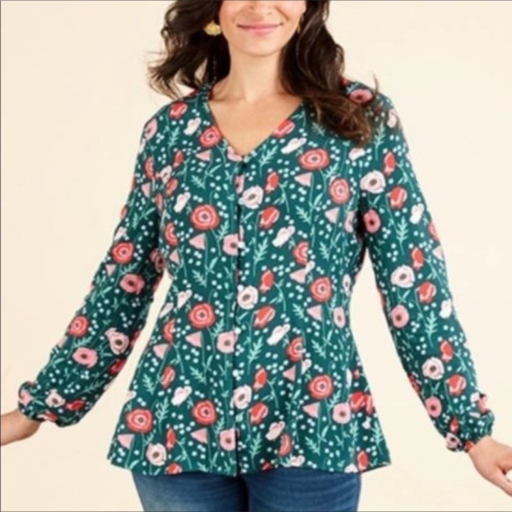 Matilda Jane Yesteryear poppy print blouse Size Small